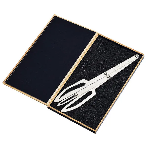 Golden ratio compass