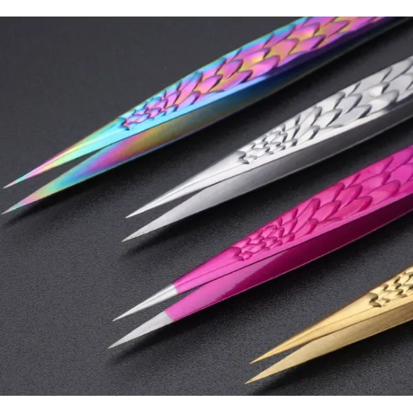 Eyelash extension tweezers 3D straight patterned Silver